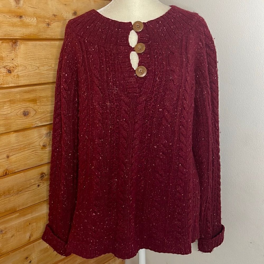 Eddie Bauer Wool knit Sweater.  Size L.